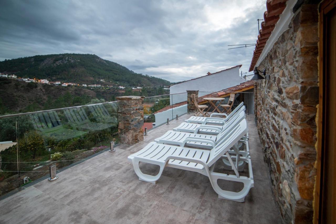 O Palheiro - Vista Panoramica E Jacuzzi Guest House Sobreira Formosa Exterior photo
